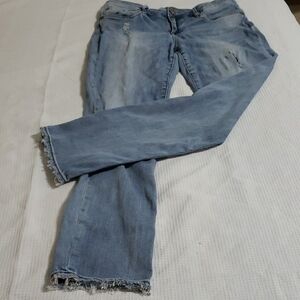 Kut from the Kloth. Women's Distressed Boyfriend Blue Jeans GUC Size 6